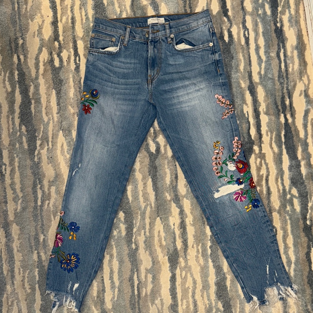 Zara Blue Jeans with Colorful Embroidery
